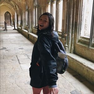 Meet your Posher, Abby